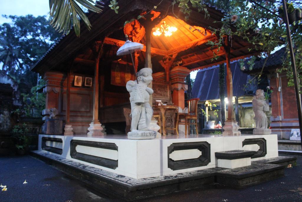 Hotel Tagel Karsa House Ubud Exterior foto